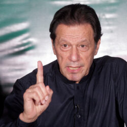 2023 12 18T084927Z 2 LYNXMPEJBH08H RTROPTP 4 PAKISTAN POLITICS KHAN