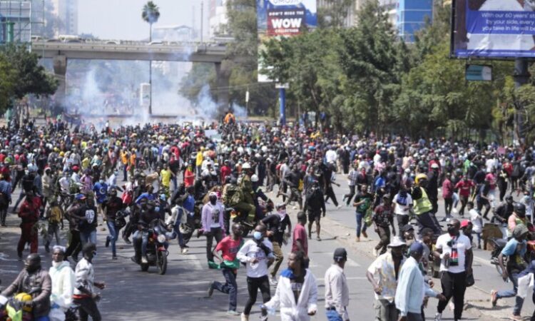 Kenyan protestors parliament